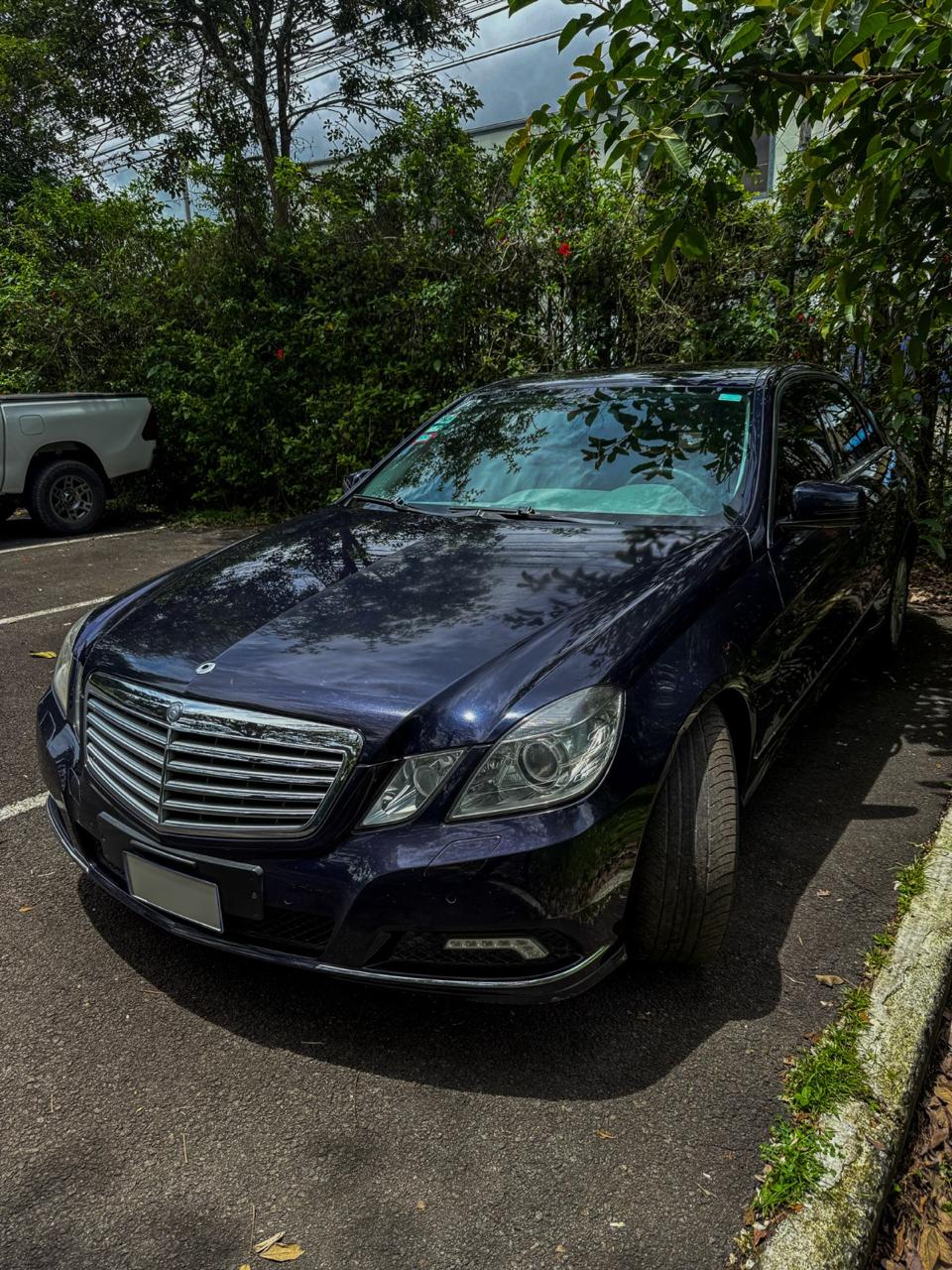 Mercedes Benz E300 2010